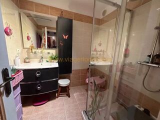  Appartement à vendre 2 pièces 66 m²