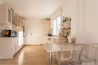  Appartement � vendre 6 pi�ces 143 m�