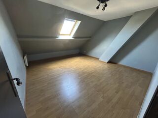  Appartement à louer 3 pièces 49 m²