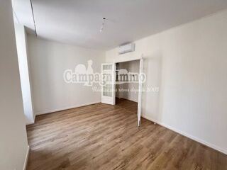  Appartement à louer 2 pièces 50 m²