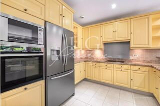  Appartement à vendre 7 pièces 170 m²