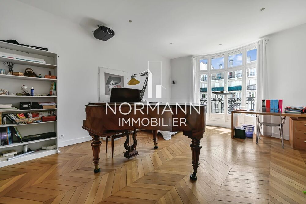 Vente Appartement PARIS 17 - COURCELLES / PEREIRE - 7 PIECES - 5 CHAMBRES Paris 17