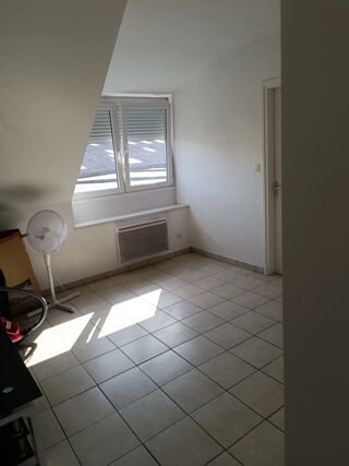  Appartement à louer 2 pièces 34 m²
