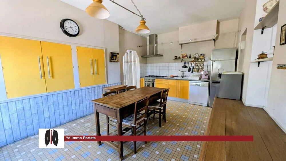 Vente Maison Maison de ville Arcachonnaise avec studio indépendant et grand g Portets