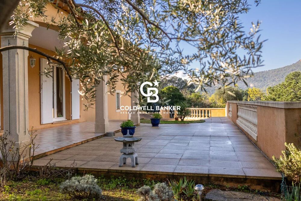 � vendre  Maison Rayol-Canadel-sur-Mer (83820)