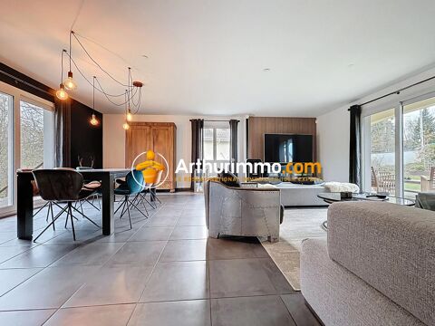   Maison familiale r�cente avec suite & piscine Maison - 6 pi�ce(s) - 197 m�