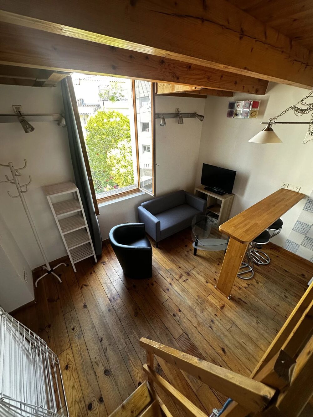 Location Appartement T1 bis, au calme secteur Antigone proche tram. Montpellier