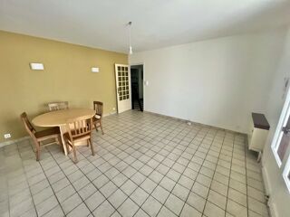  Appartement à louer 4 pièces 78 m²