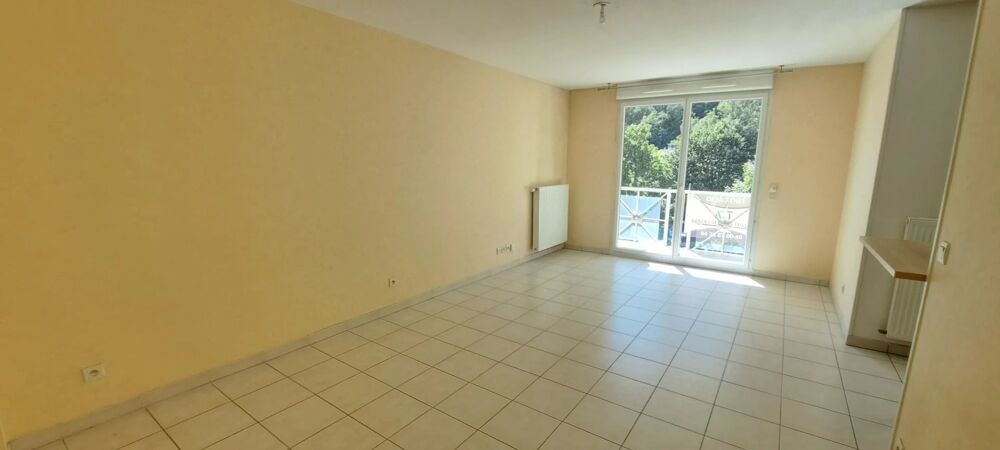 Vente Appartement SEYSSINS Golf - Appartement T4 de 79 m2 avec possibilité de gara Seyssins