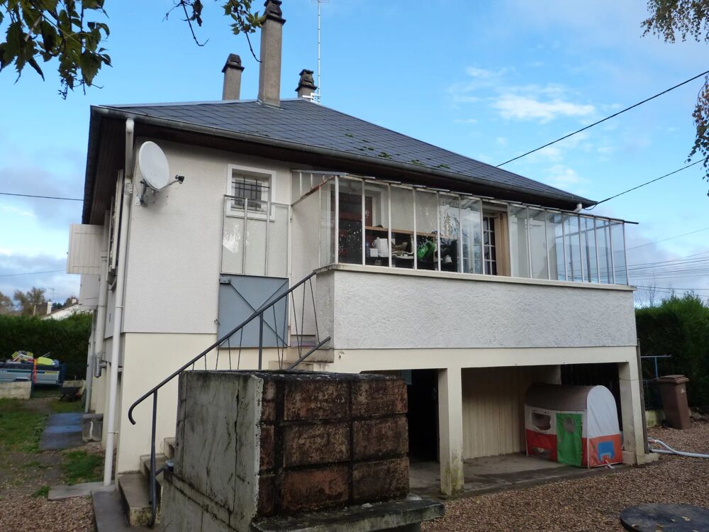 Vierzon : Bois d'Yèvre - Maison sur-sous-sol T.3 - 75 M² M²