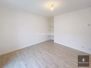  Appartement à louer 3 pièces 54 m²