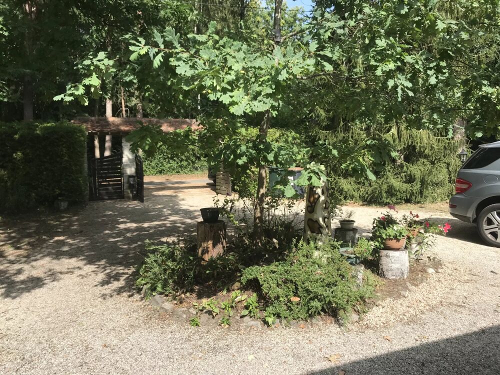 à vendre  Villa Noisy-sur-École (77123)