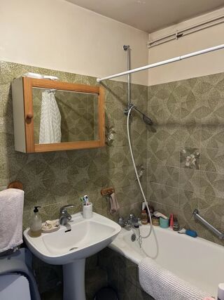  Appartement  vendre 5 pices 64 m