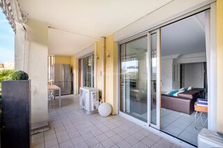  Appartement à vendre 6 pièces 135 m²