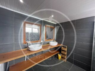  Immeuble à vendre 189 m²