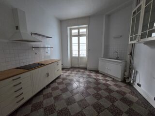  Appartement à vendre 7 pièces 198 m²