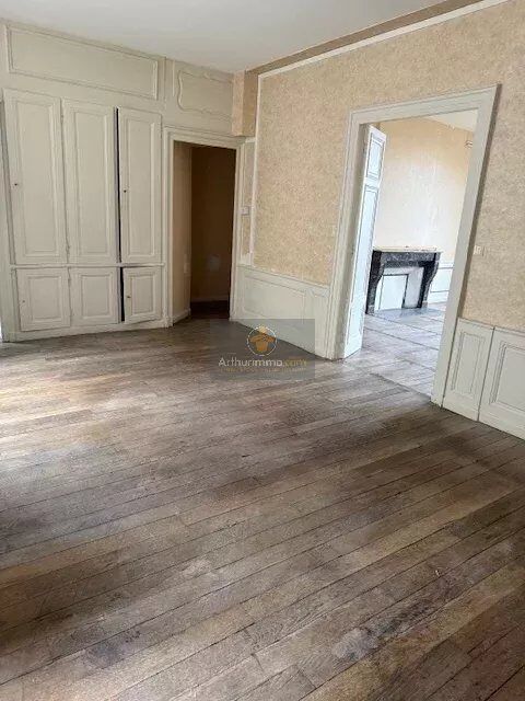  Appartement � louer 4 pi�ces 122 m�