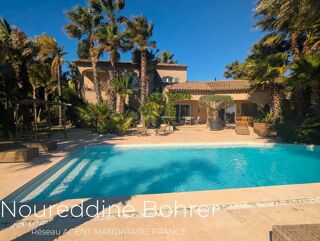  Villa à vendre 7 pièces 251 m²