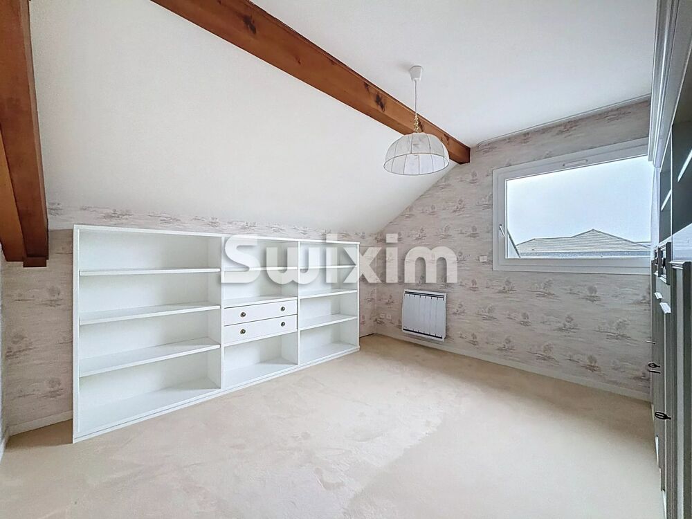 � vendre  Maison Divonne-les-Bains (01220)