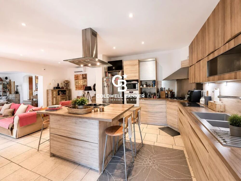 à vendre  Villa Cavalaire-sur-Mer (83240)