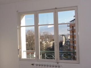  Appartement à louer 2 pièces 53 m²