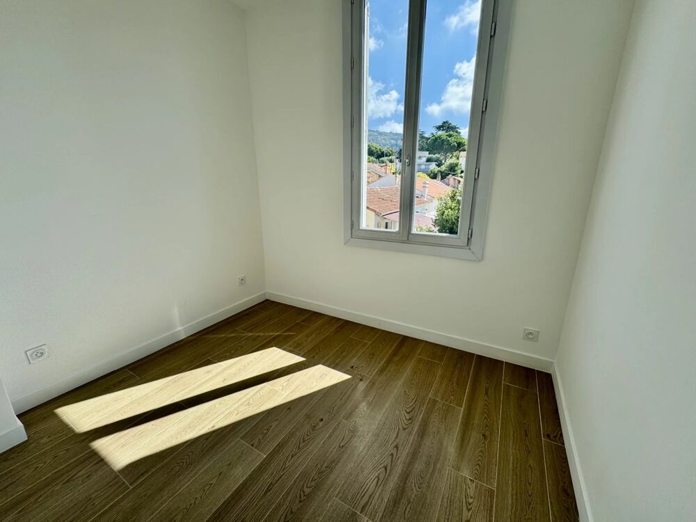 Cannes vente 2 pièces au calme absolu dans maison bourgeoise