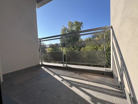   A LOUER F3 70M AVEC BALCON Appartement - 3 pice(s) - 70 m
