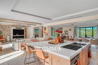  Maison à vendre 8 pièces 265 m²