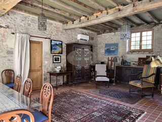  Maison � vendre 8 pi�ces 230 m�