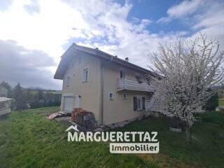  Maison  vendre 10 pices 370 m