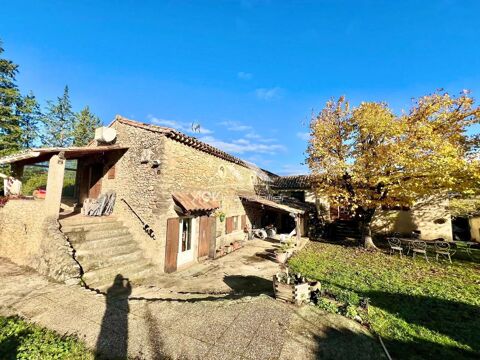   Mas c�venol en pierre sur 2805 m� de terrain, en bordure de zone Maison - 10 pi�ce(s) - 146 m�