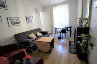  Appartement à louer 3 pièces 45 m²