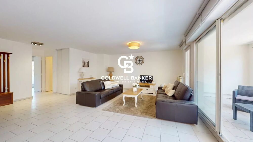 Vente Appartement Spacieux appartement avec terrasses et double garage, à deux pas Cavalaire-sur-mer