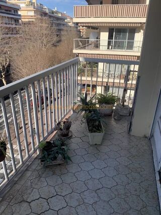  Appartement � vendre 4 pi�ces 74 m�