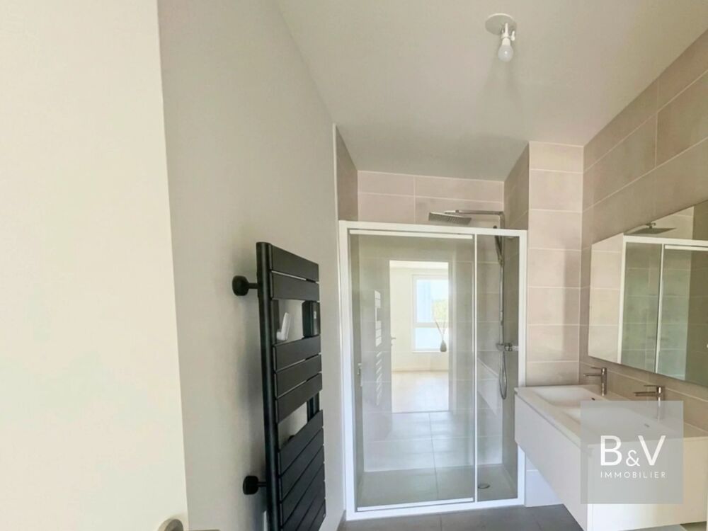 Magnifique appartement 3 pièces de 76 m² avec terrasse et balcon