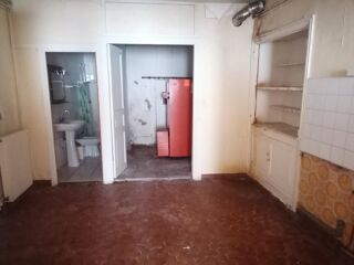  Immeuble à vendre 15 + pièces 400 m²