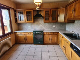  Maison � vendre 9 pi�ces 204 m�