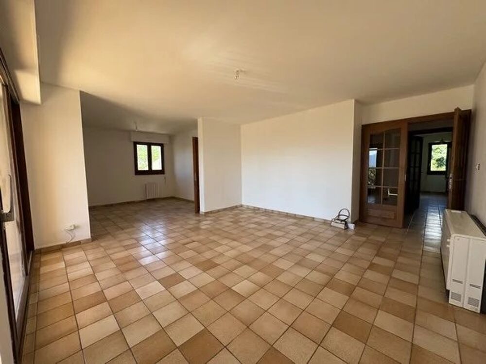 Location Appartement Appartement T3 avec balcons, garage et cave La mure