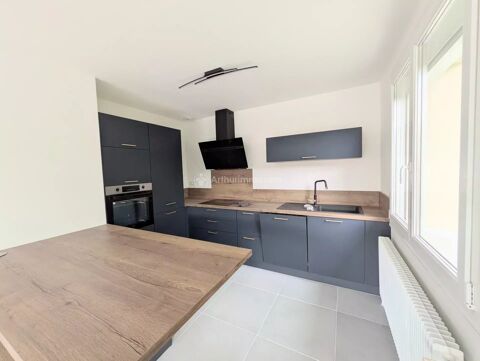  Maison  louer 4 pices 77 m