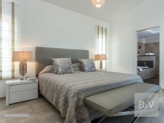  Appartement � vendre 4 pi�ces 132 m�