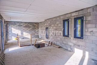  Maison � vendre 4 pi�ces 130 m�