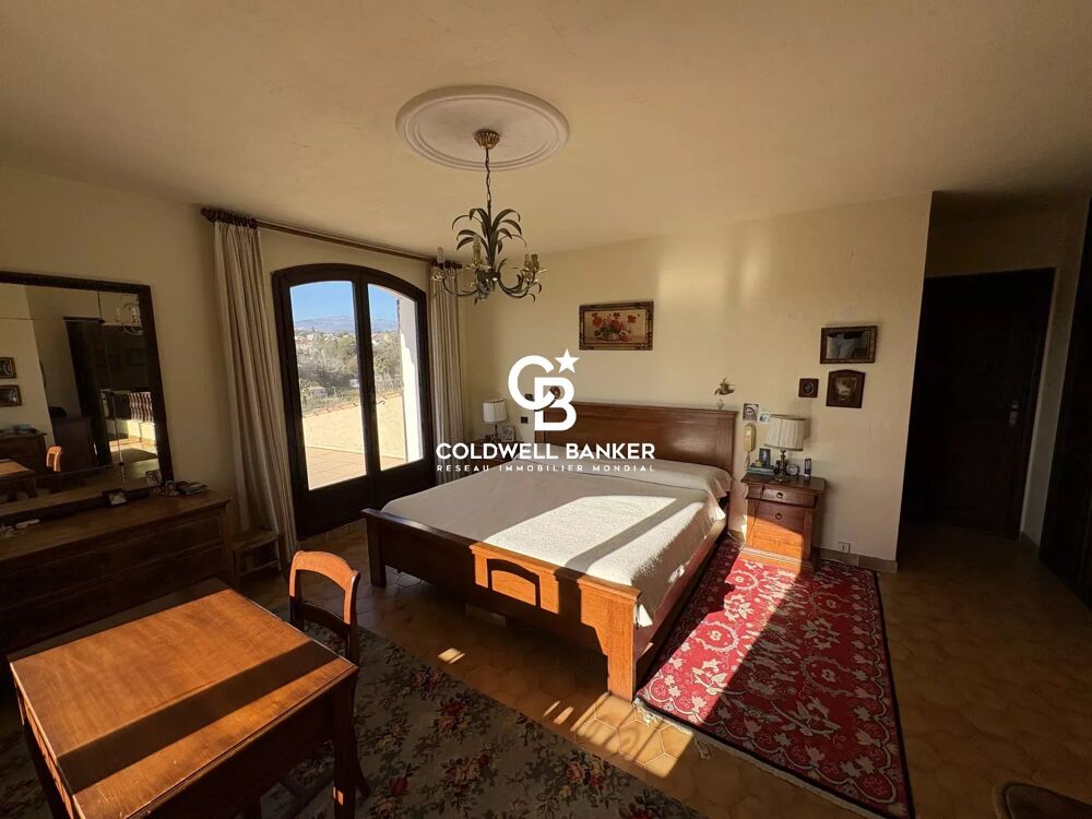 � vendre  Maison Saint-Paul-de-Vence (06570)