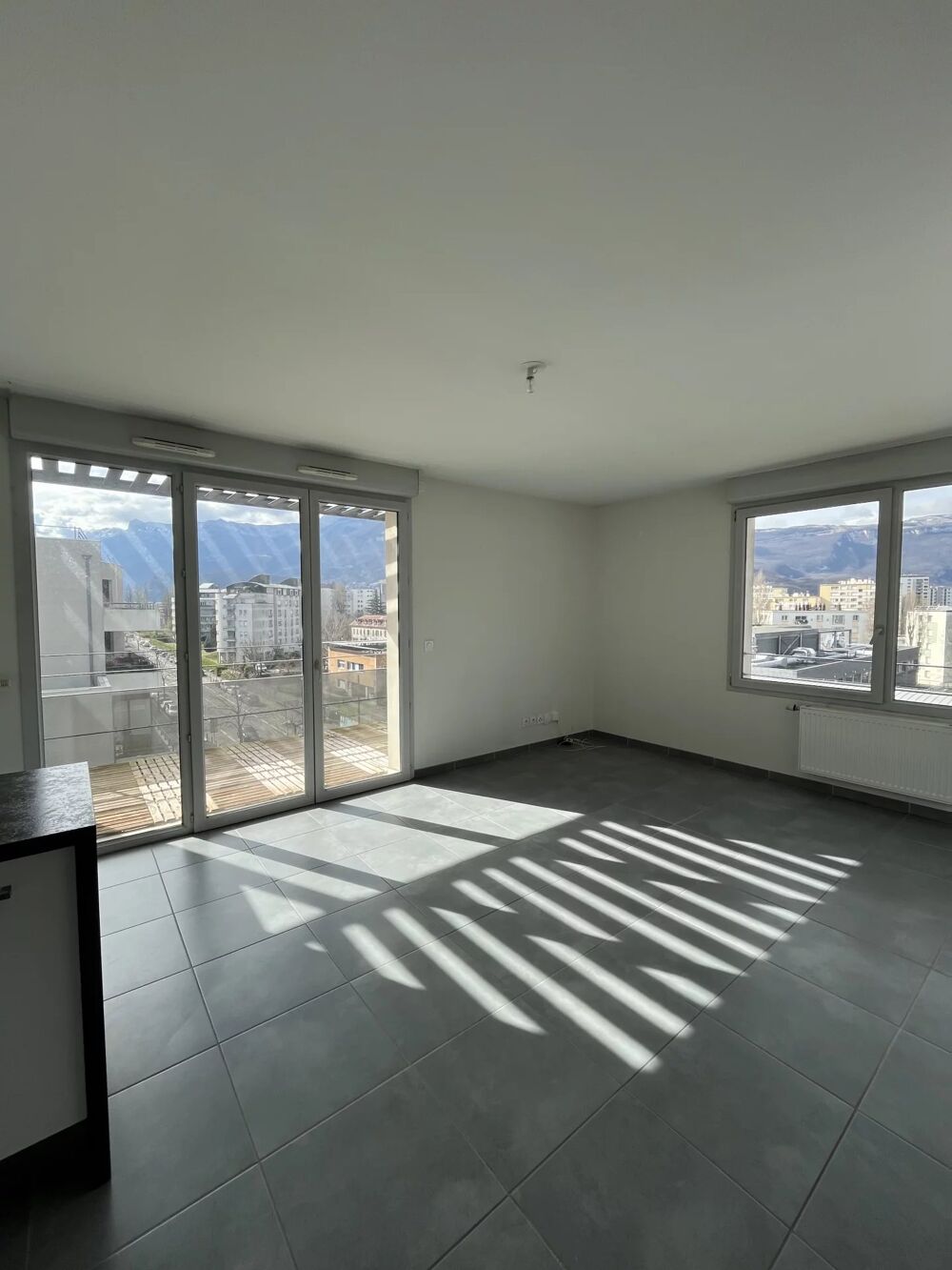 Location Appartement Grenoble - 3P avec terrasse et garage - Rue Alfred de Vigny Grenoble