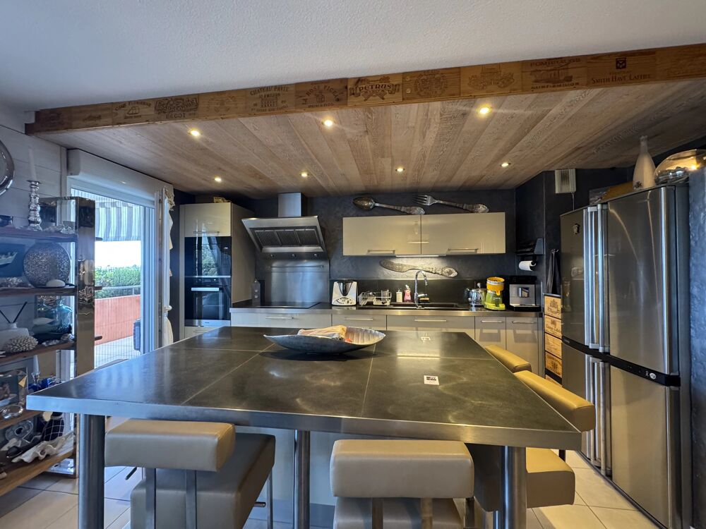 Vente Appartement SAINT-RAPHAËL – 4 PIÈCES DE 100 M² – TERRASSE DE 60 M² SUD Saint-raphaël