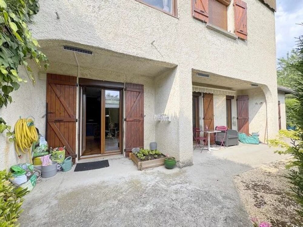 Appartement en rez-de-jardin avec garage et cave