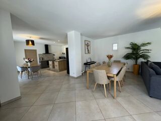  Villa � vendre 7 pi�ces 250 m�