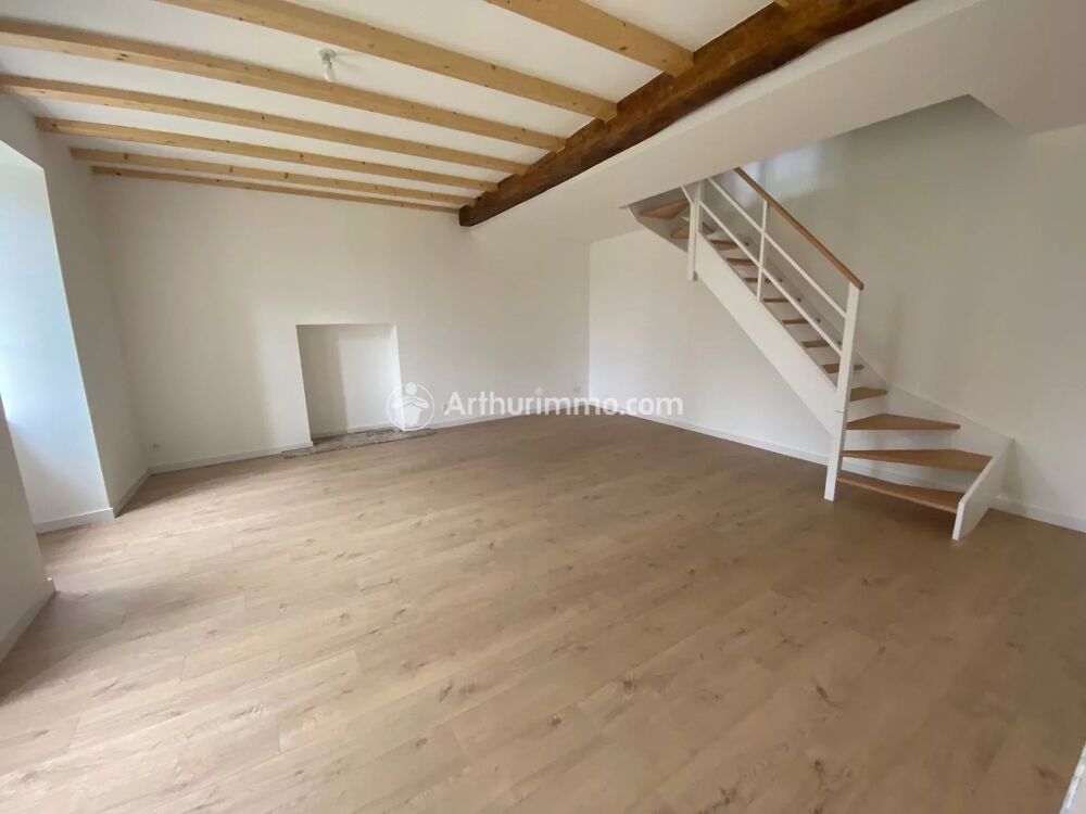 Location Maison BIGNAY - 6 Km ST JEAN d'ANGELY Bignay