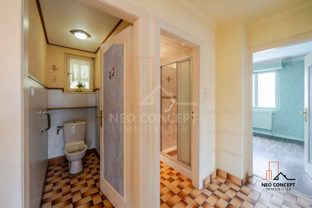 * SESSENHEIM - Maison de 118 m² à rafraichir intérieurement mais