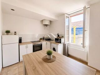  Immeuble à vendre 11 pièces 243 m²