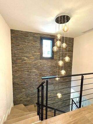  Maison à louer 4 pièces 167 m² Saint-paul-de-vence